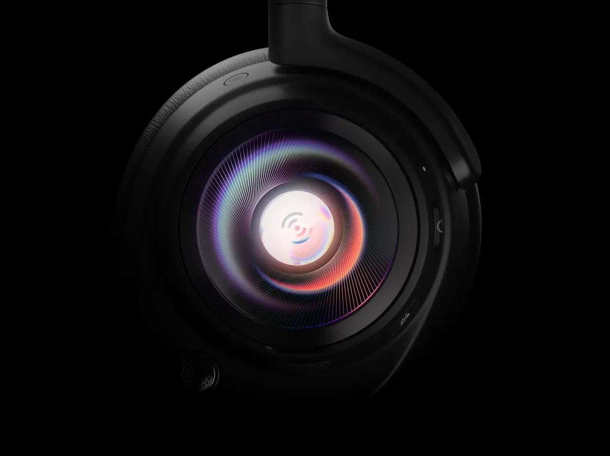SteelSeries Arctis Nova Pro Headset for PC and PlayStation product details