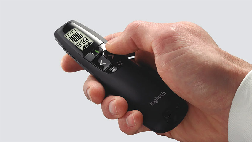 Logitech R800 Pro Presentation Remote with LCD Display product details