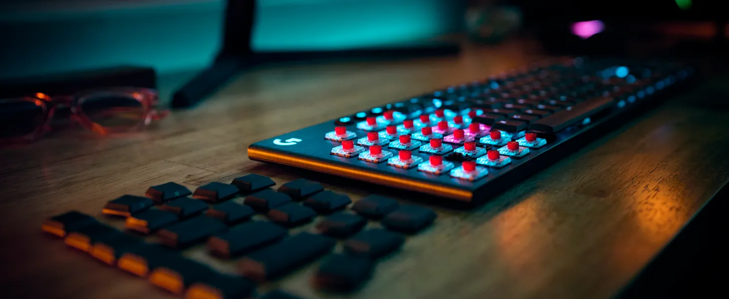 Logitech G915 X LIGHTSPEED Low-Profile Tri-mode Wireless Tactile Gaming Keyboard - Black product details