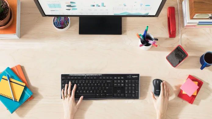 Logitech MK270r Wireless Keyboard and Mouse Combo product details